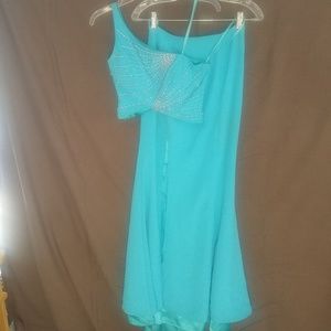 Teal 2 Piece Prom/Pageant Formal Dress Size 2